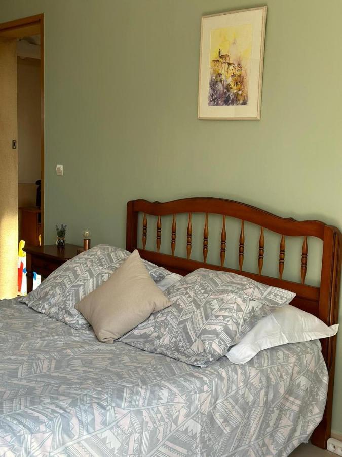 Bed and Breakfast Les Cigales Villelaure Exterior foto